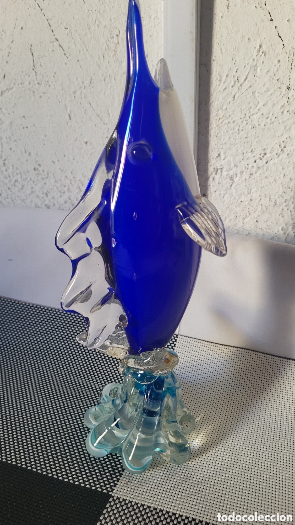 Antig&uuml;edades: Antiguo florero Delfin cristal - Foto 3