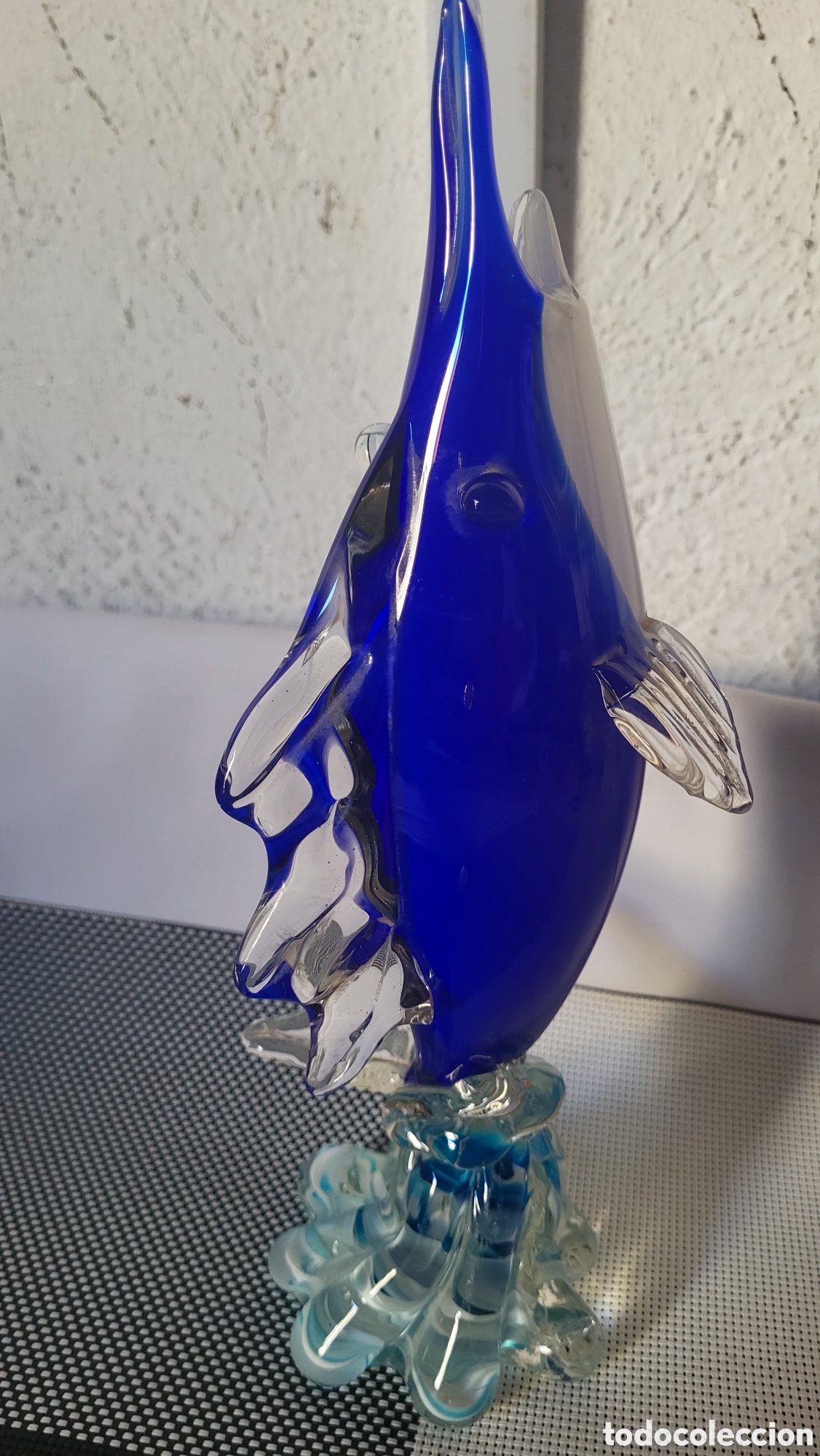 Antig&uuml;edades: Antiguo florero Delfin cristal