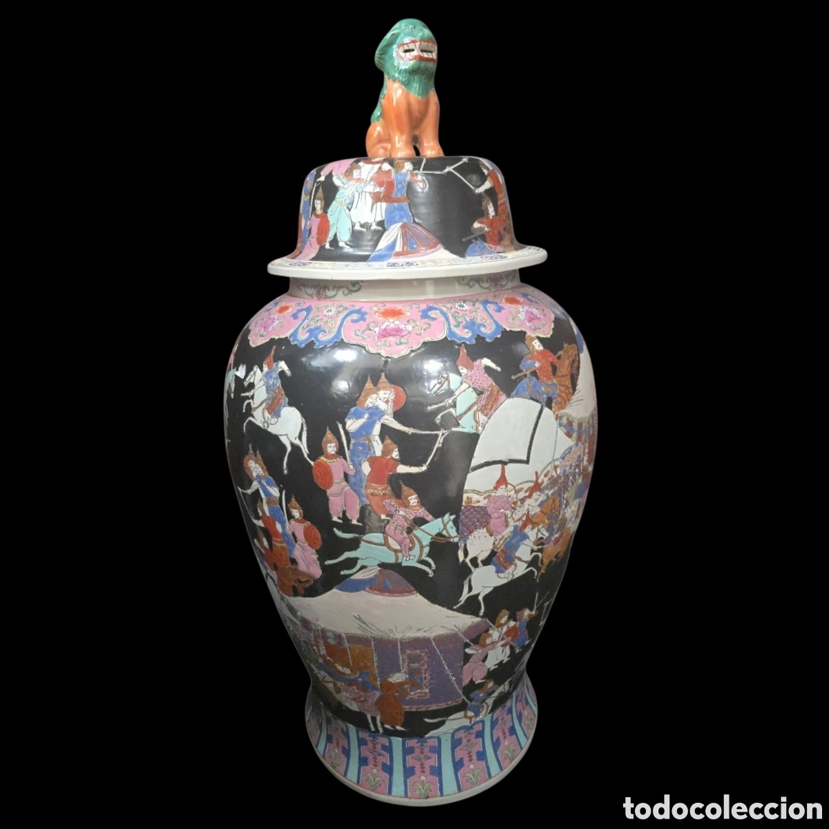 Antig&uuml;edades: Gran jarr&oacute;n de tapa chino, probablemente de la dinast&iacute;a Qing