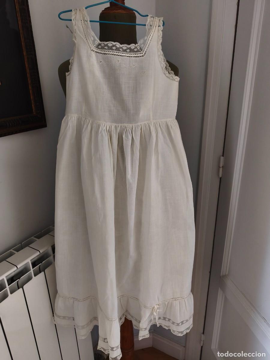 Antig&uuml;edades: VESTIDO LENCERO-ENAGUA NI&Ntilde;A EN ALGOD&Oacute;N BORDADO Y ENCAJE VALENCIENNES