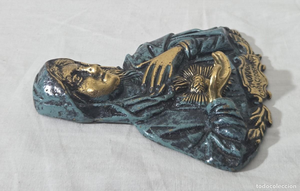 Antig&uuml;edades: Relieve en bronce del Sagrado Coraz&oacute;n de Maria para puerta - Foto 5