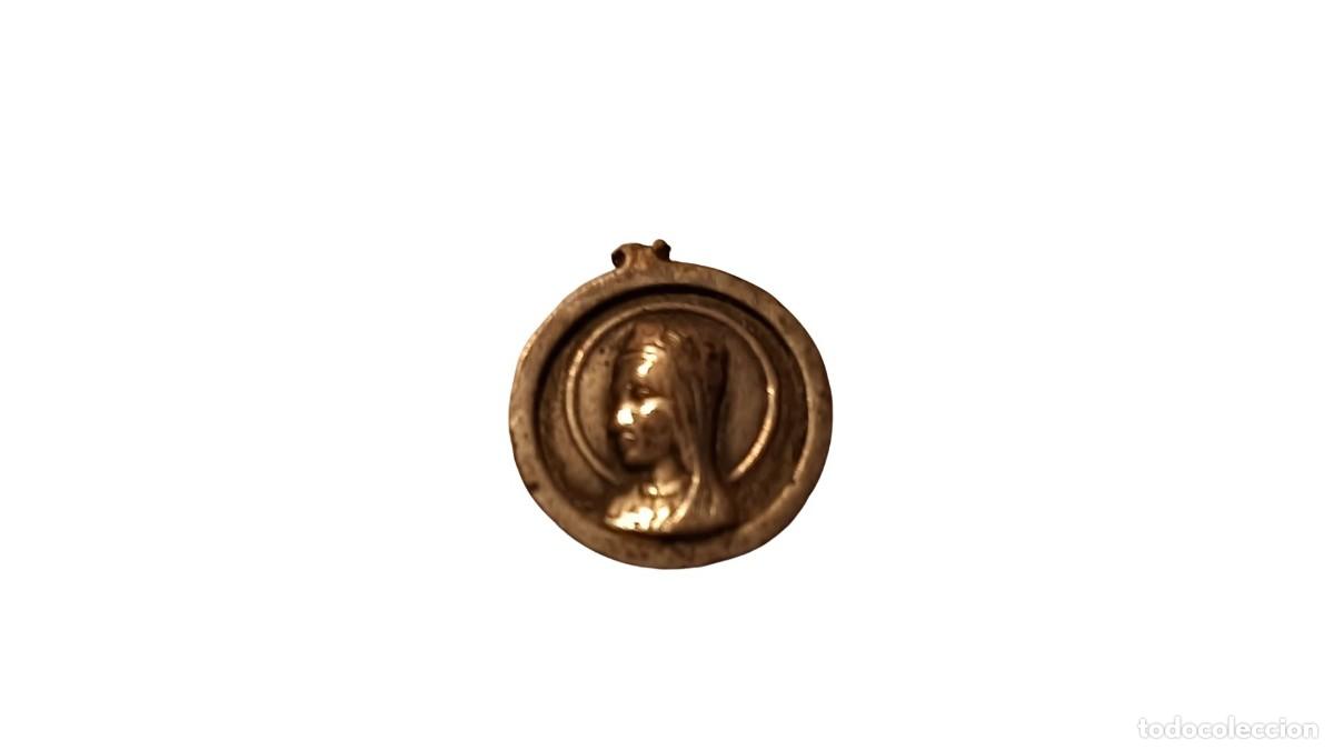 Oggetti Antichi: Medalla Antigua de Plata - N. S. Montserrat - Coleccionismo Devocional