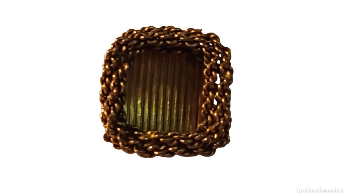 Oggetti Antichi: DEDAL DE COSTURA DECORATIVO VINTAGE - METAL DORADO CON ESMALTE GUILLOCHE - A&Ntilde;OS 50-60