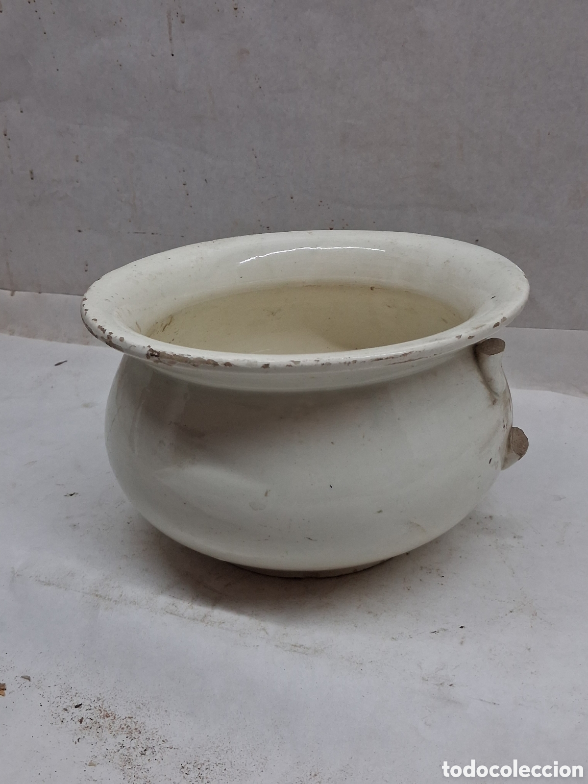 Antig&uuml;edades: orinal porcelana blanca