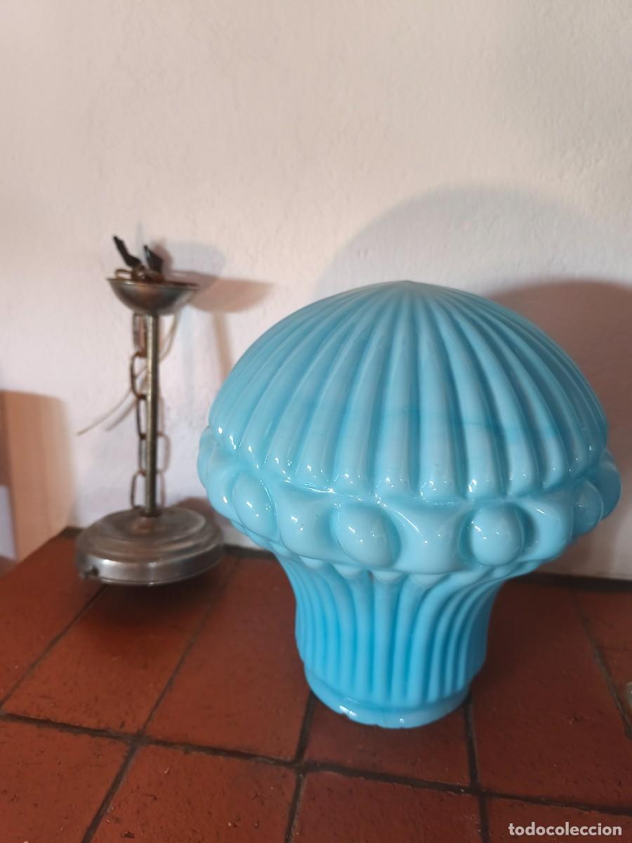 Antig&uuml;edades: L&aacute;mpara de opalina azul cielo. - Foto 6