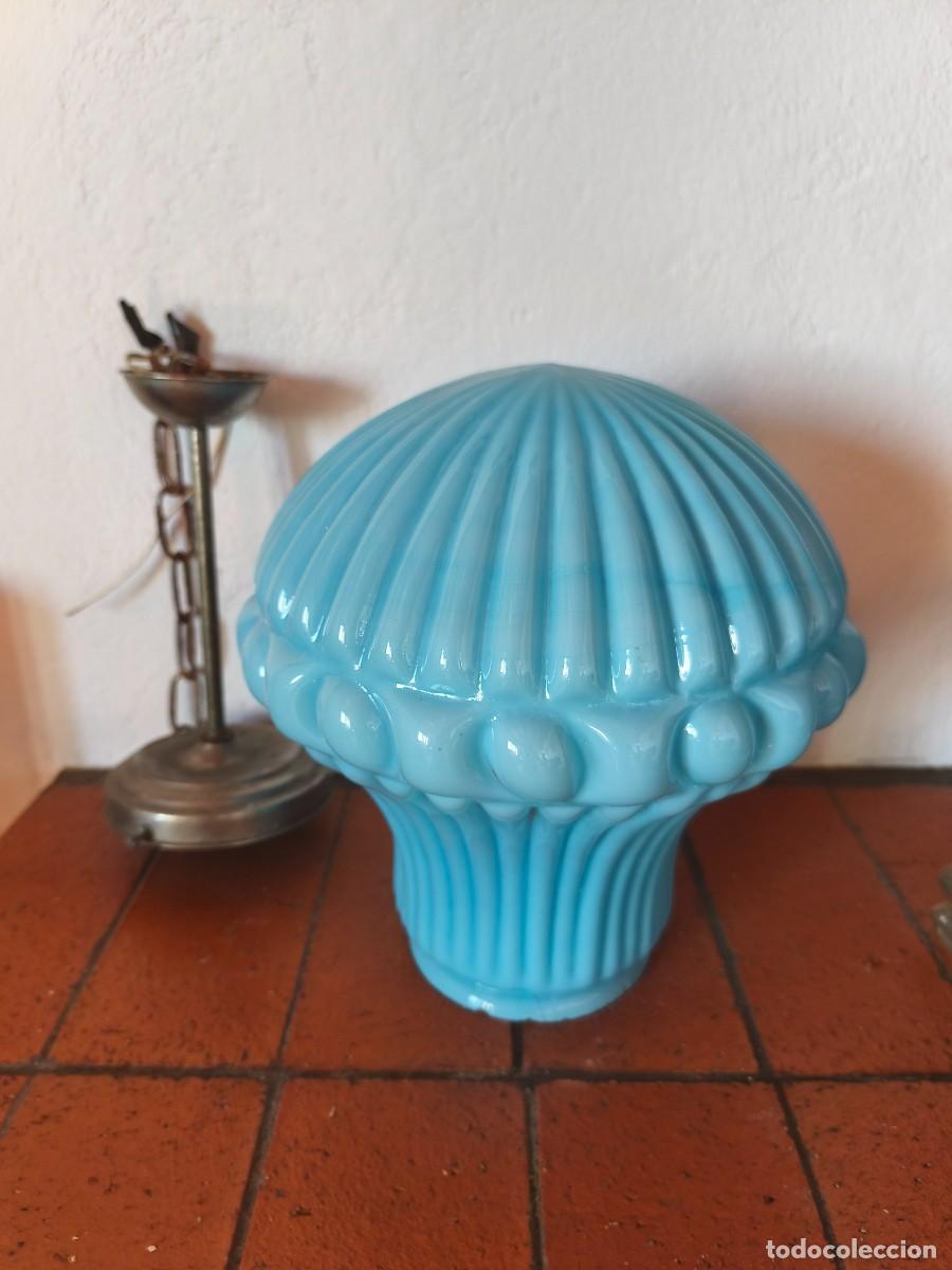 Antig&uuml;edades: L&aacute;mpara de opalina azul cielo. - Foto 9