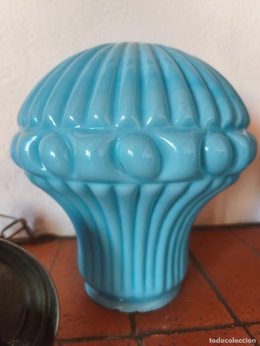 Antig&uuml;edades: L&aacute;mpara de opalina azul cielo. - Foto 10