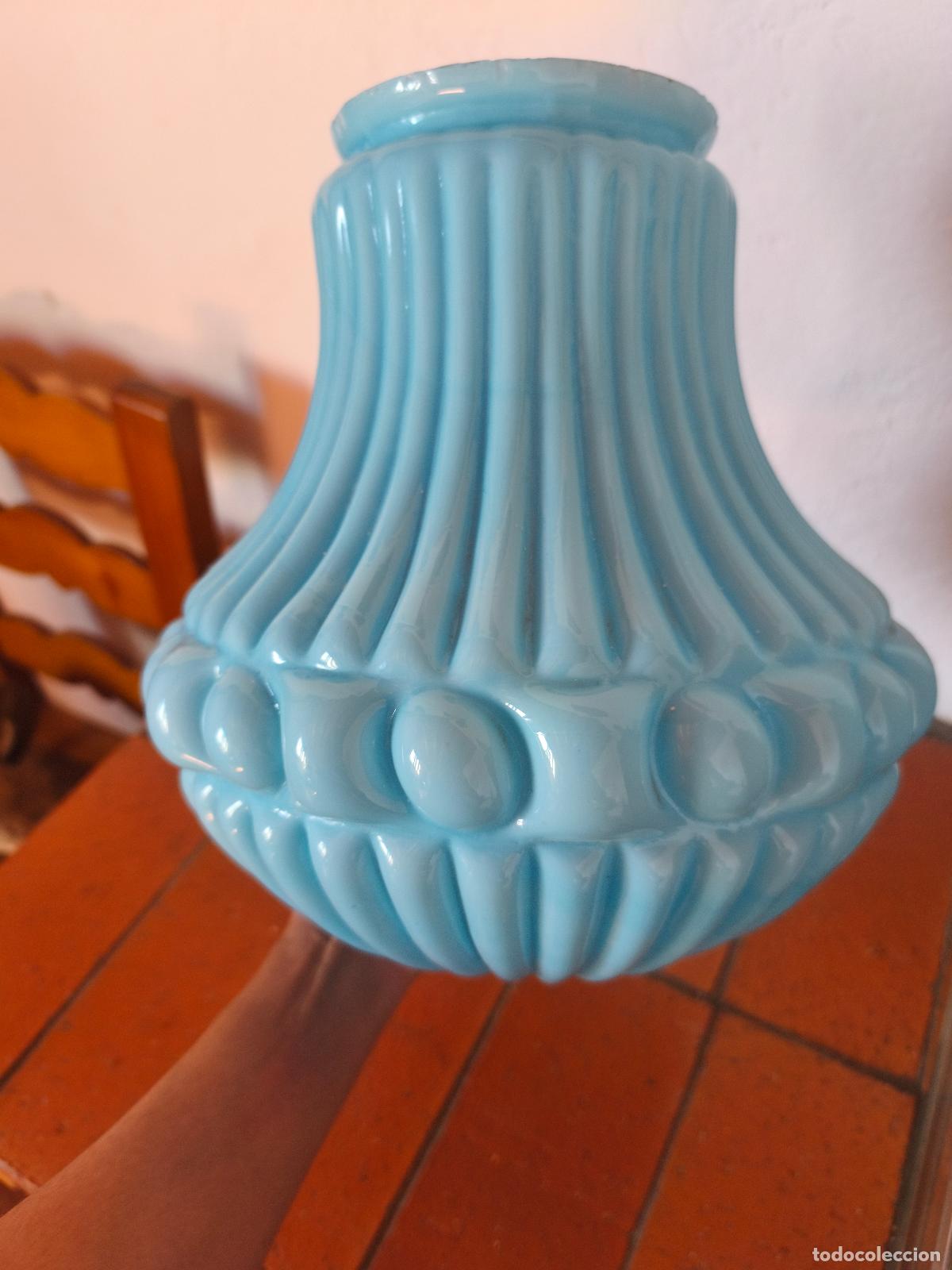 Antig&uuml;edades: L&aacute;mpara de opalina azul cielo. - Foto 18