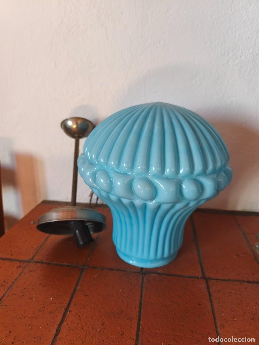 Antig&uuml;edades: L&aacute;mpara de opalina azul cielo. - Foto 20