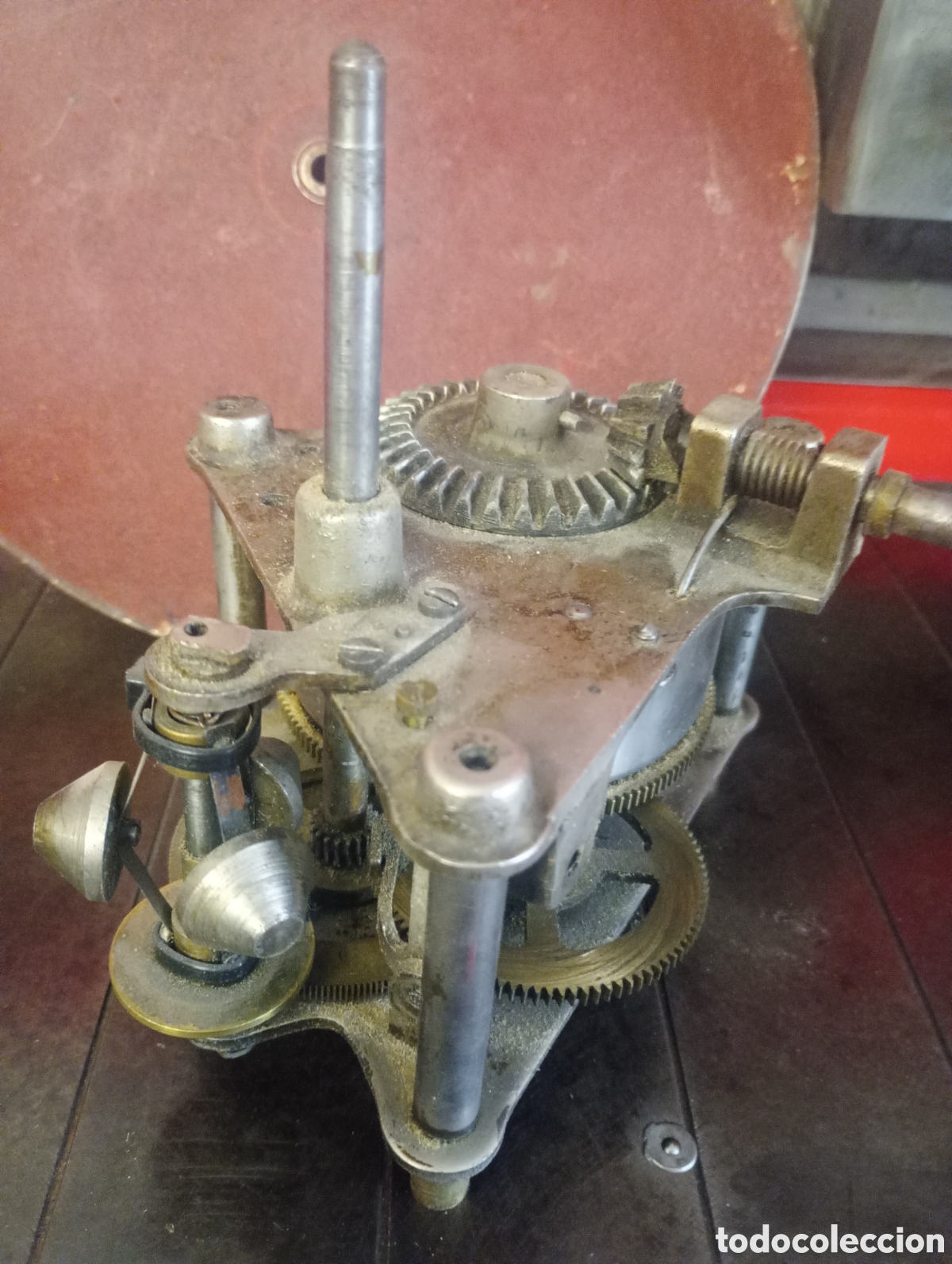 Antig&uuml;edades: Motor de gram&oacute;fono con plato y manivela - Foto 3