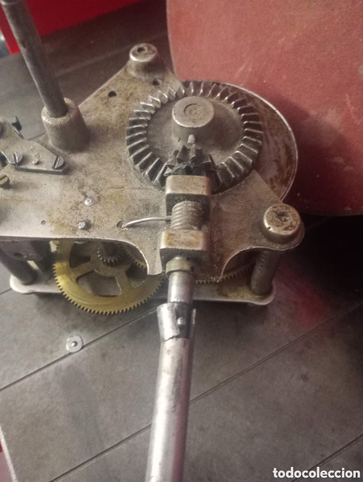 Antig&uuml;edades: Motor de gram&oacute;fono con plato y manivela - Foto 4