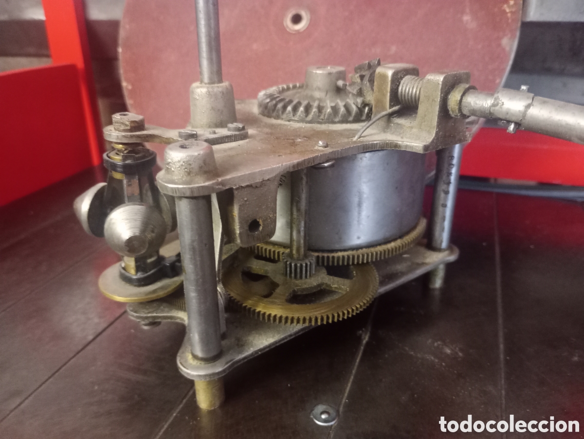 Antig&uuml;edades: Motor de gram&oacute;fono con plato y manivela - Foto 6