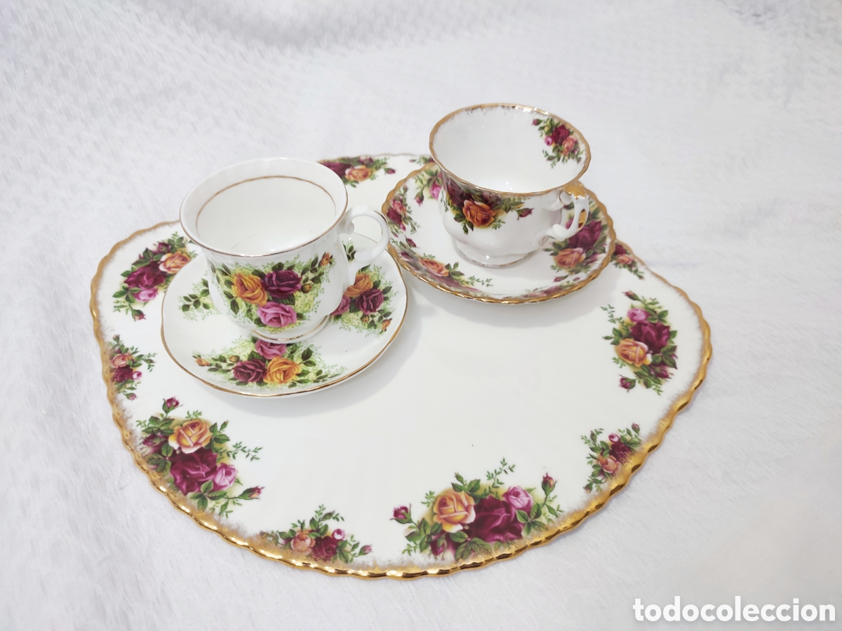 Antig&uuml;edades: Bandeja porcelana Royal Albert &rdquo;Old Country Roses&rdquo;