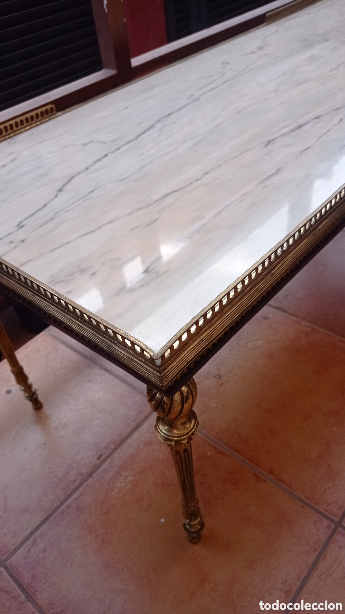 Antig&uuml;edades: Mesa de centro estilo Luis XVI - Foto 4