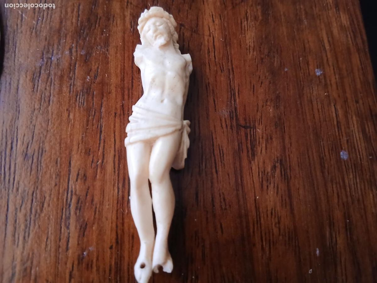 Antig&uuml;edades: Cristo marfil antiguo sin brazos