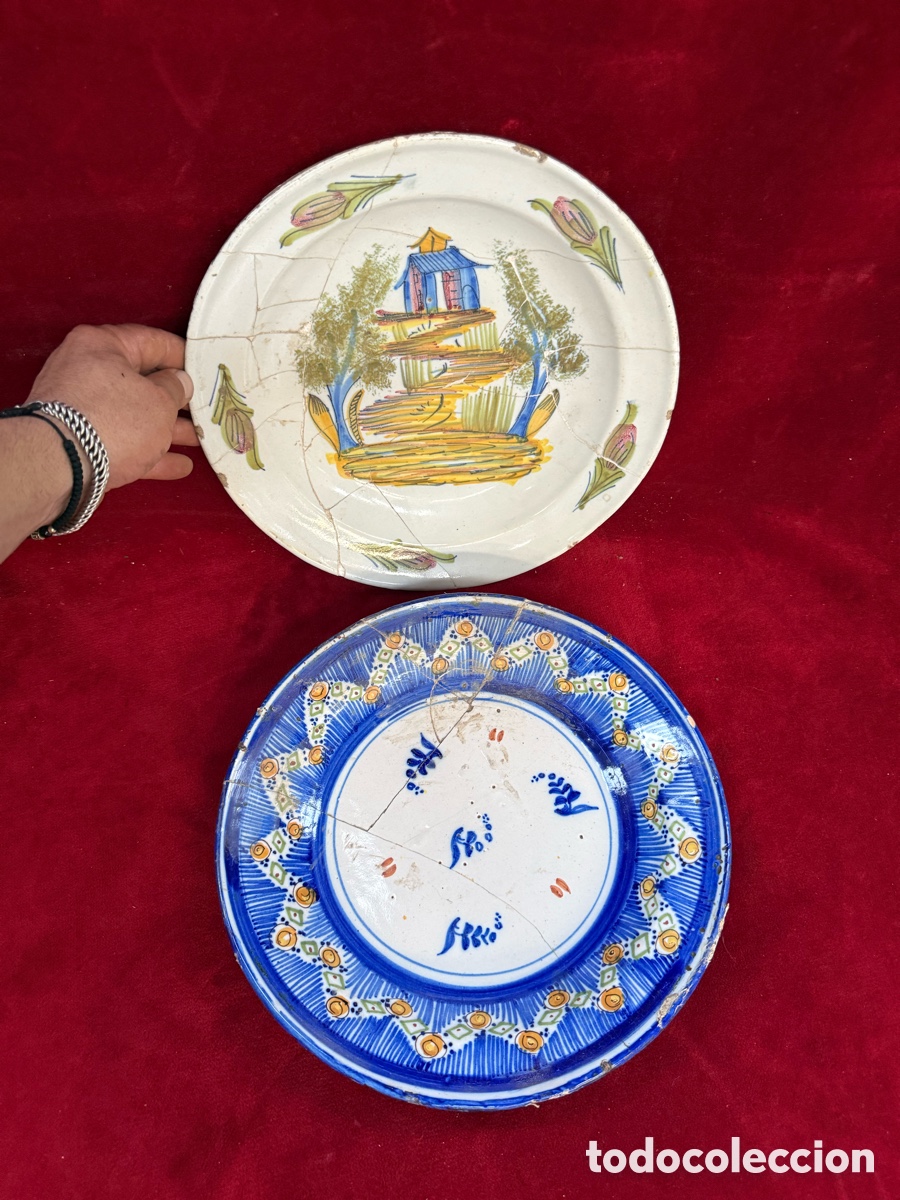 Oggetti Antichi: Lote de antiguos y grandes platos,Manises,siglo XIX