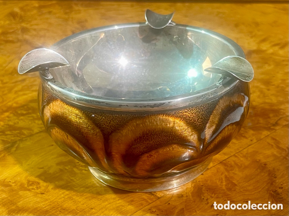 Antig&uuml;edades: Cenicero de Plata y Esmalte