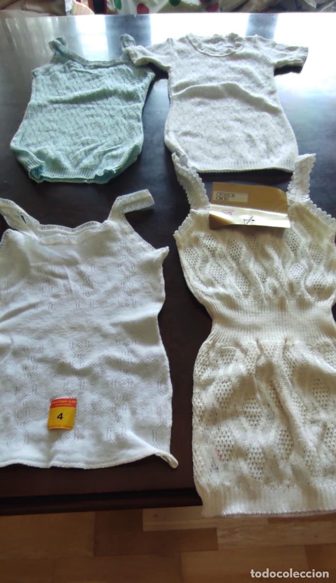 Antig&uuml;edades: LOTE 4 CAMISETAS INTERIORES VINTAGE - A&Ntilde;OS 70780. - STOCK DE MERCERIA ANTIGUA.