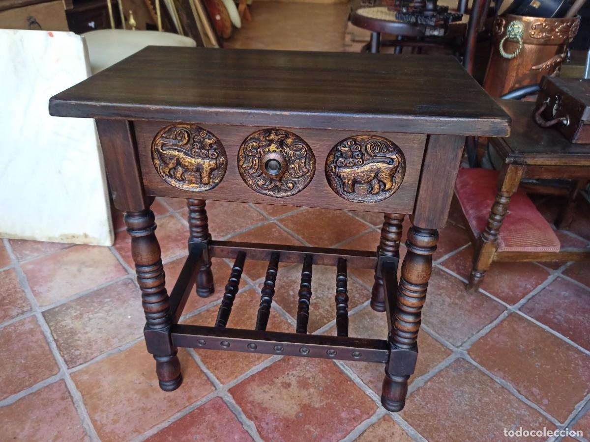 Antig&uuml;edades: Mesita rustica con marmol - Foto 2