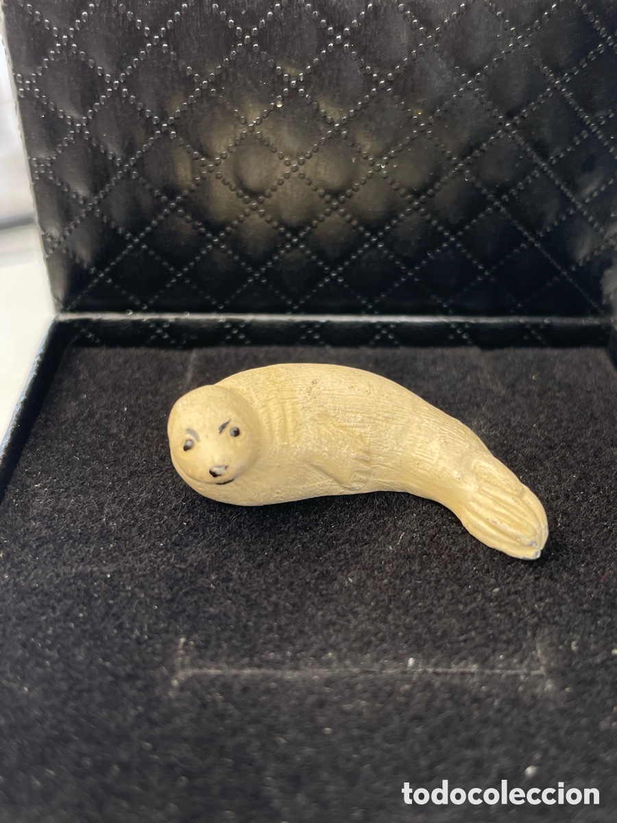 Antig&uuml;edades: Antigua figura / miniatura de foca - Plomo esmaltado en fr&iacute;o - Siglo XX
