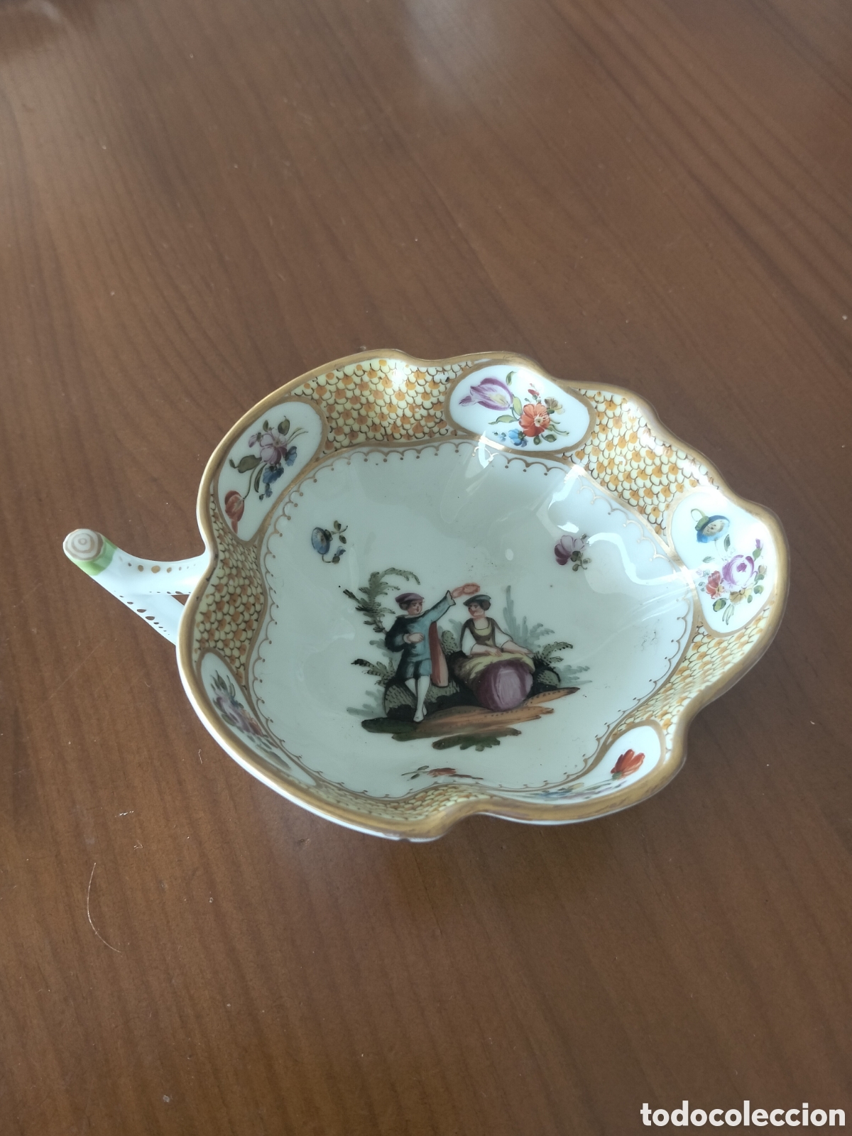 Antig&uuml;edades: Antiguo Cuenco de Porcelana Helena Wolfsohn Dresde Sello AR &ndash; Escena Galante e Impecable