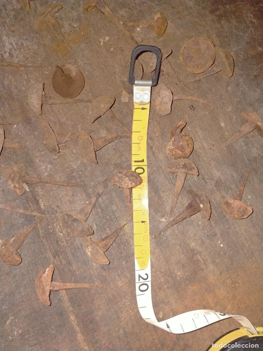 Antig&uuml;edades: LOTE DE CLAVOS DE FORJA ANTIGUOS - Foto 3