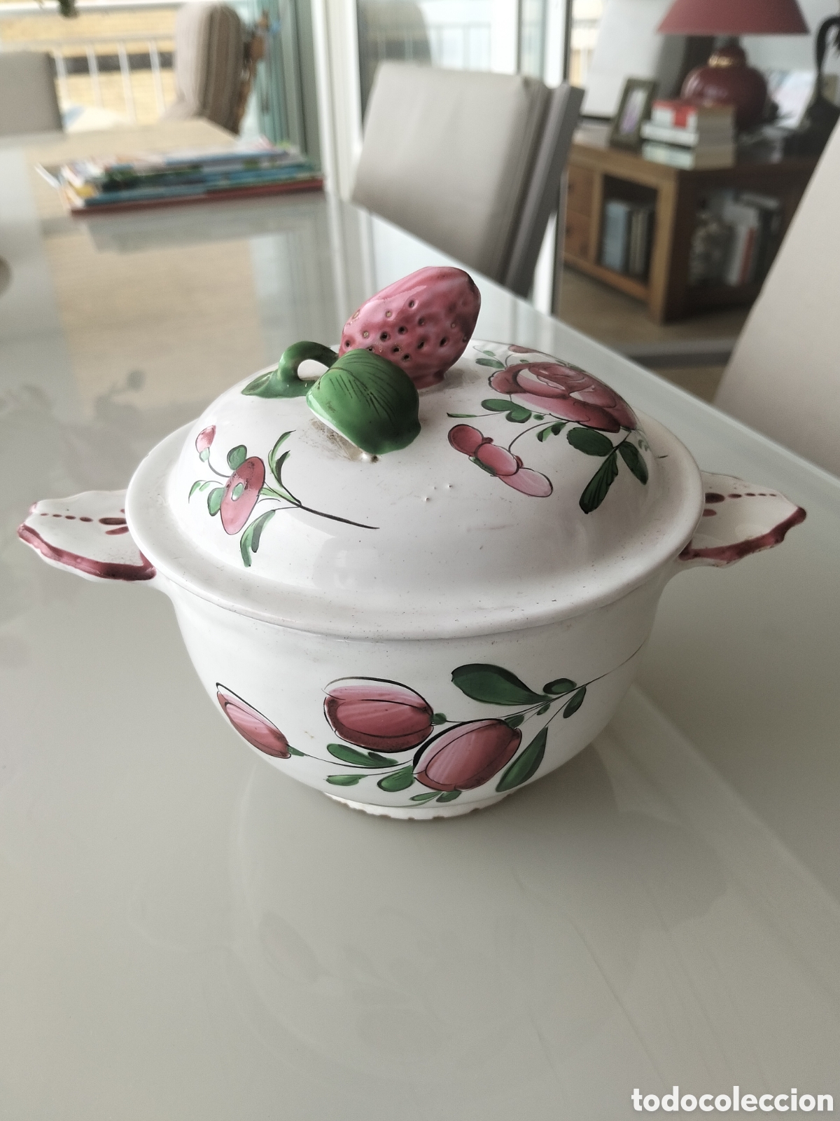 Antiques: Antigua sopera de loza francesa Les Islettes siglo XIX decorada a mano