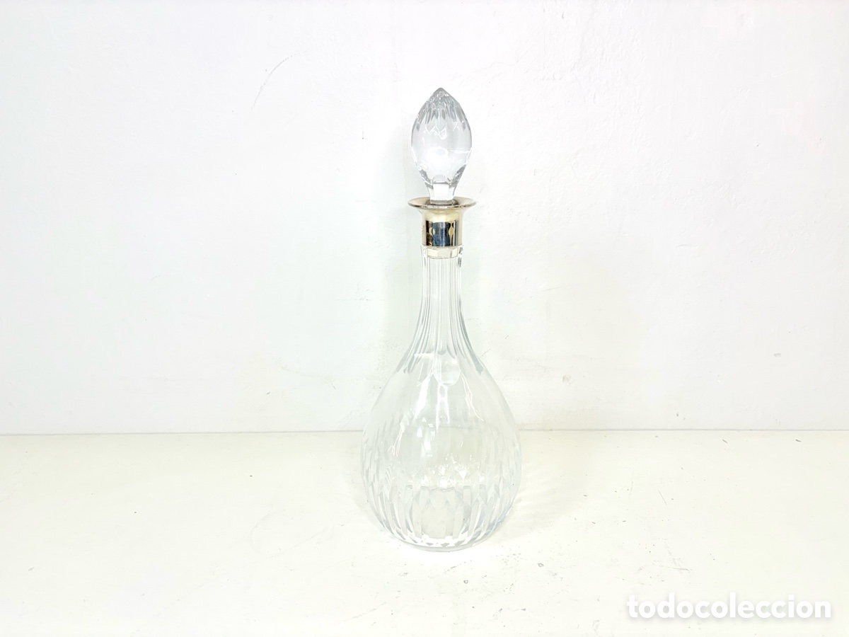 Antig&uuml;edades: Licorera Damm en cristal tallado y cuello en plata de ley 925 mm