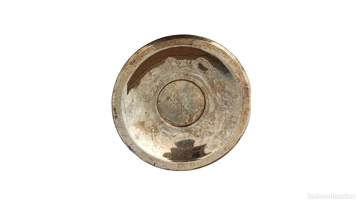 Antig&uuml;edades: PLATILLO DOBLE DE METAL DORADO ANTIGUO - BORDE GRABADO TEXTURIZADO - SIGLO XIX