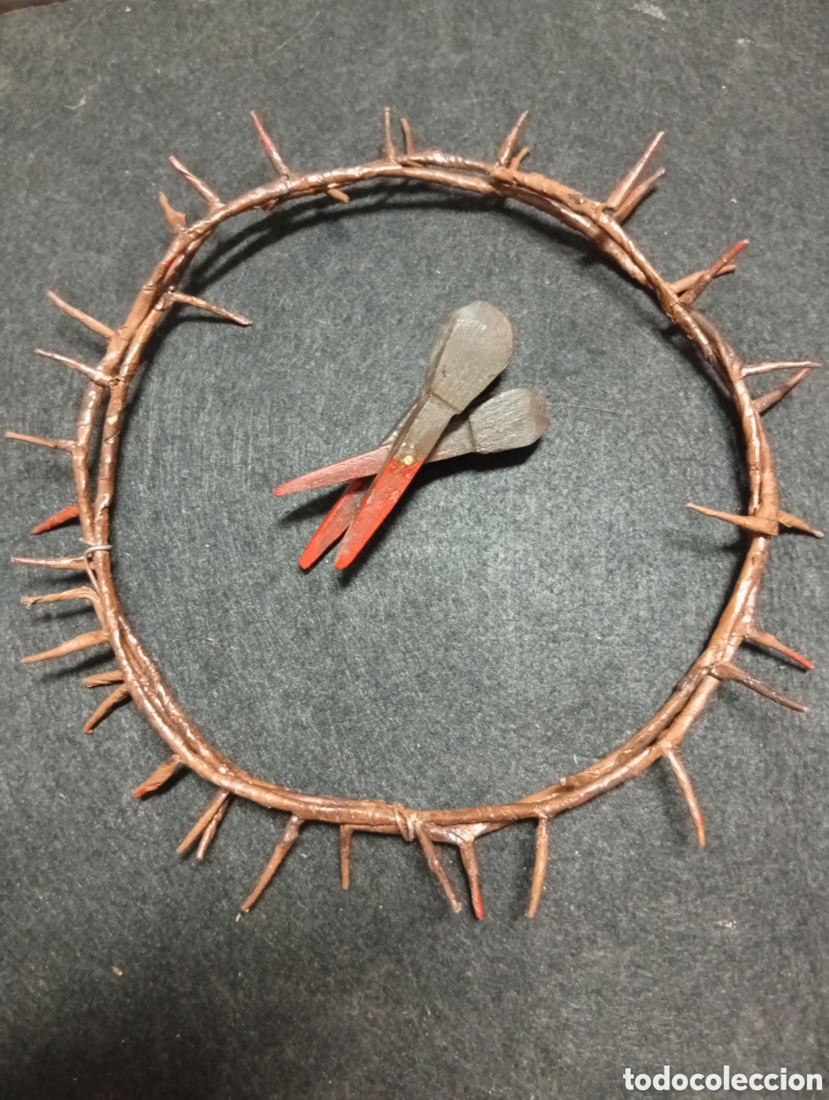 Antig&uuml;edades: Antig&uuml;edades religiosas santos clavos y corona de espinos de Jes&uacute;s ,19 cm y los clavos 10 cm