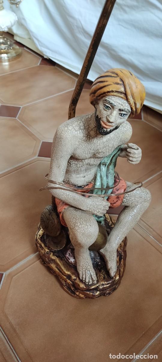 Antig&uuml;edades: Lamparilla pie y cupula - Foto 2