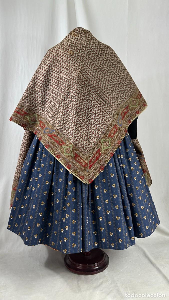 Antig&uuml;edades: Antiguo mant&oacute;n de merino fino de pintas