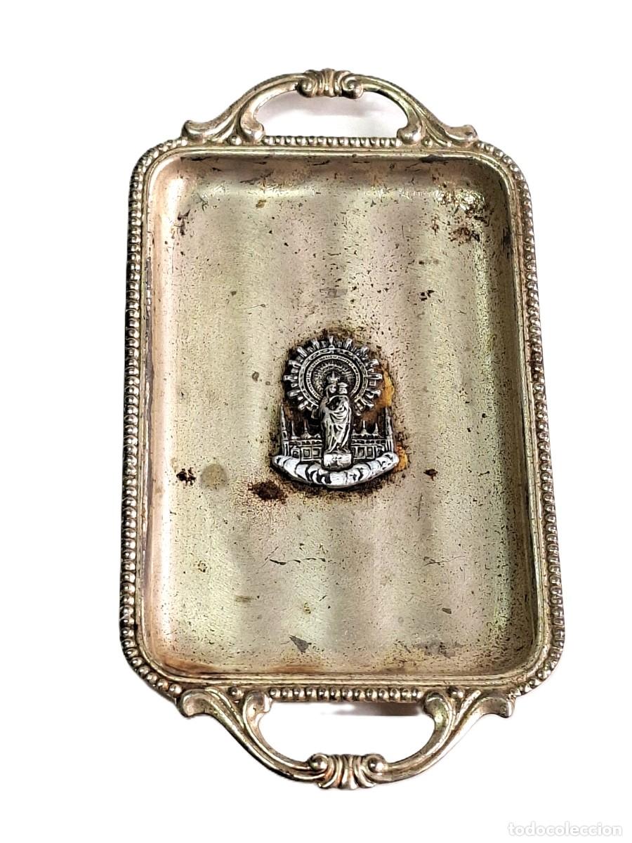 Antig&uuml;edades: BANDEJA ANTIGUA PLATEADA 'VIRGEN DEL PILAR&acute; DE ZARAGOZA pequeno plato decorativo 14x7.5 cm.