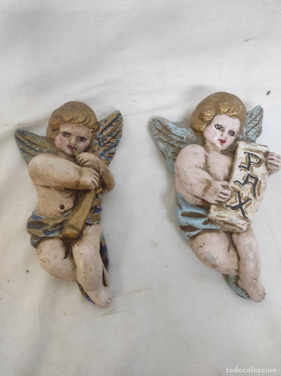 Antig&uuml;edades: Par de angelitos antiguos y muy decorativos de yeso o similar!