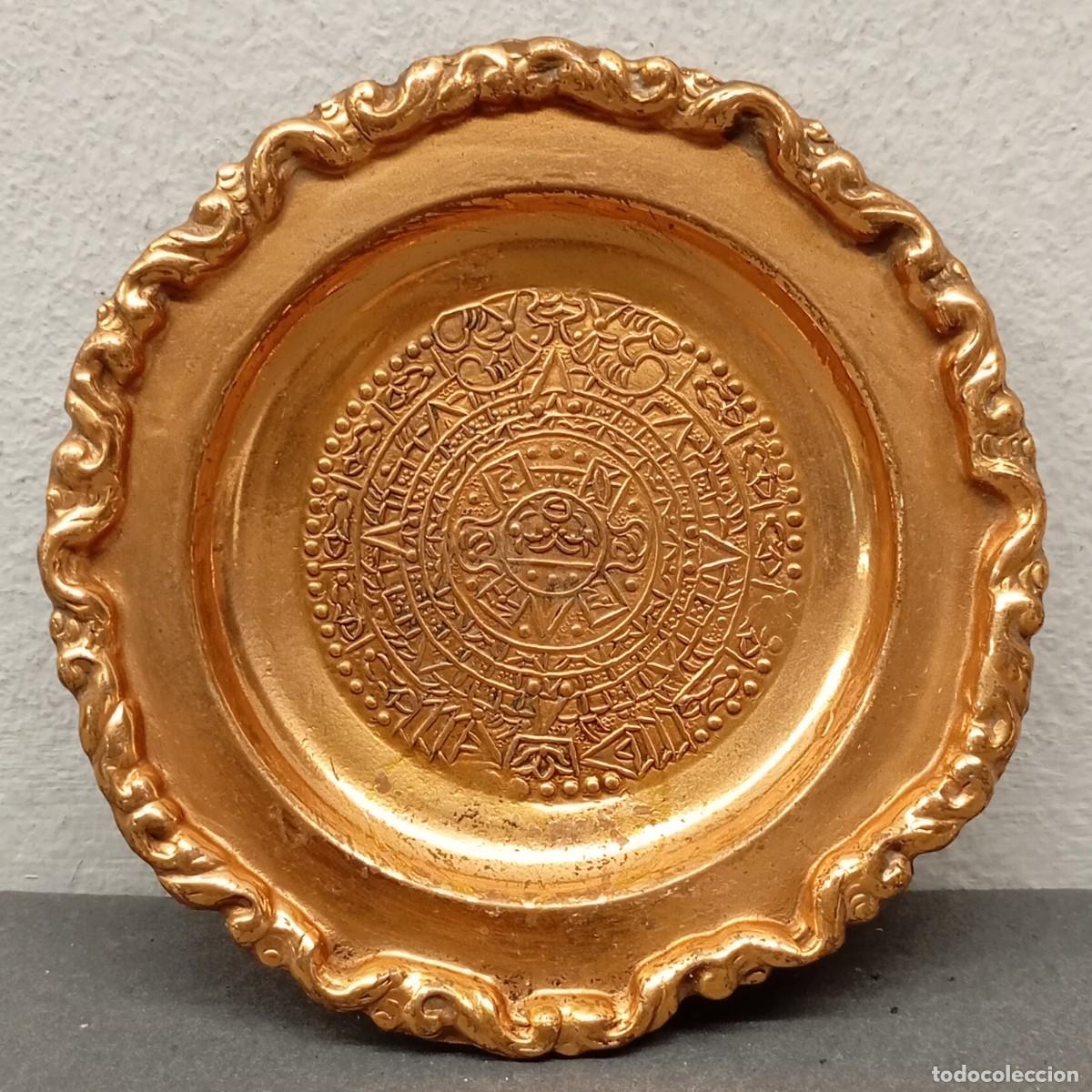 Antig&uuml;edades: ANTIGUO PLATO DE COBRE - CALENDARIO AZTECA EN RELIEVE - DECORATIVO - 115 MM &empty; / 1108