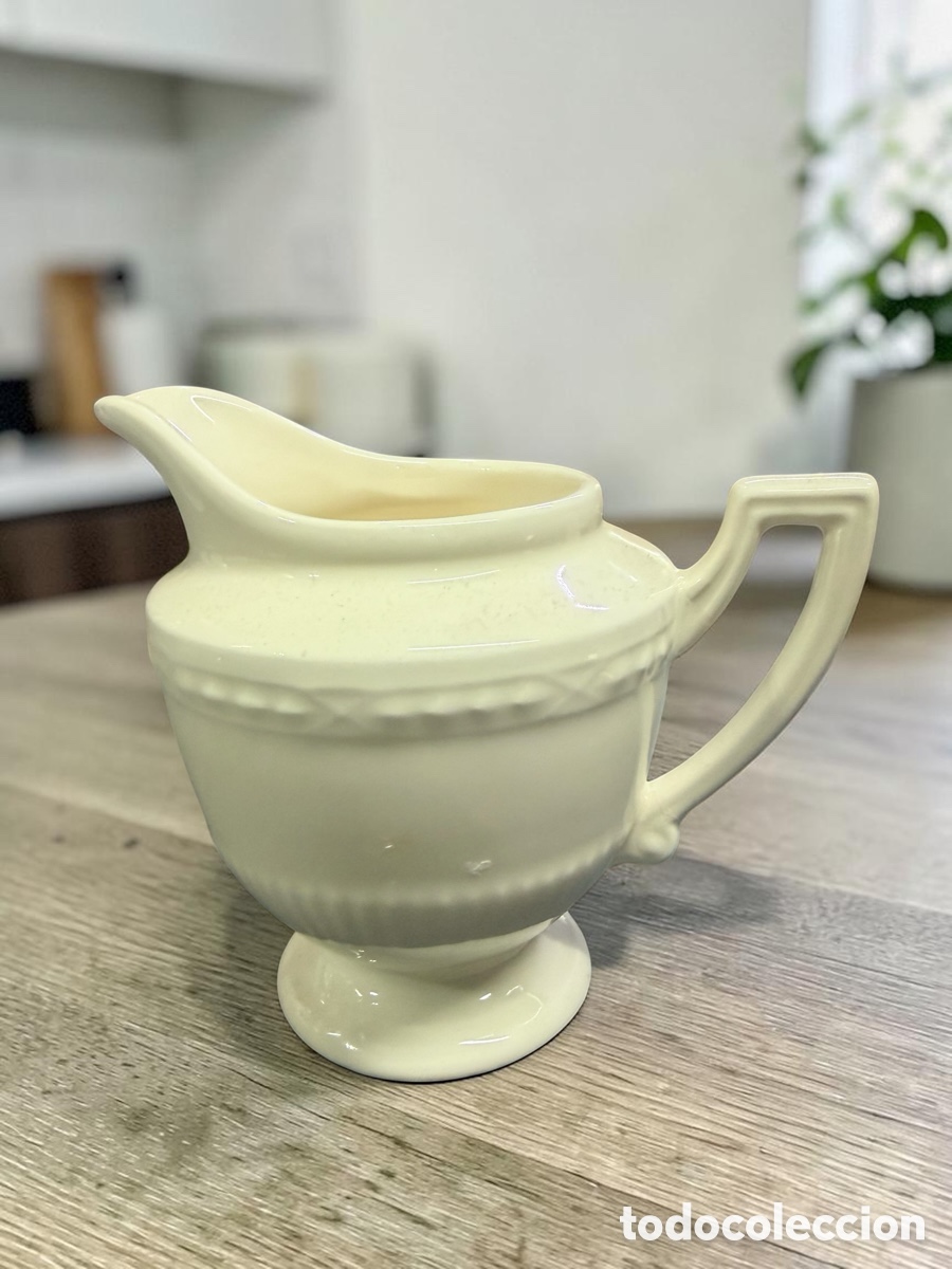 Antig&uuml;edades: Jarra de leche Recamier Royal Creamware