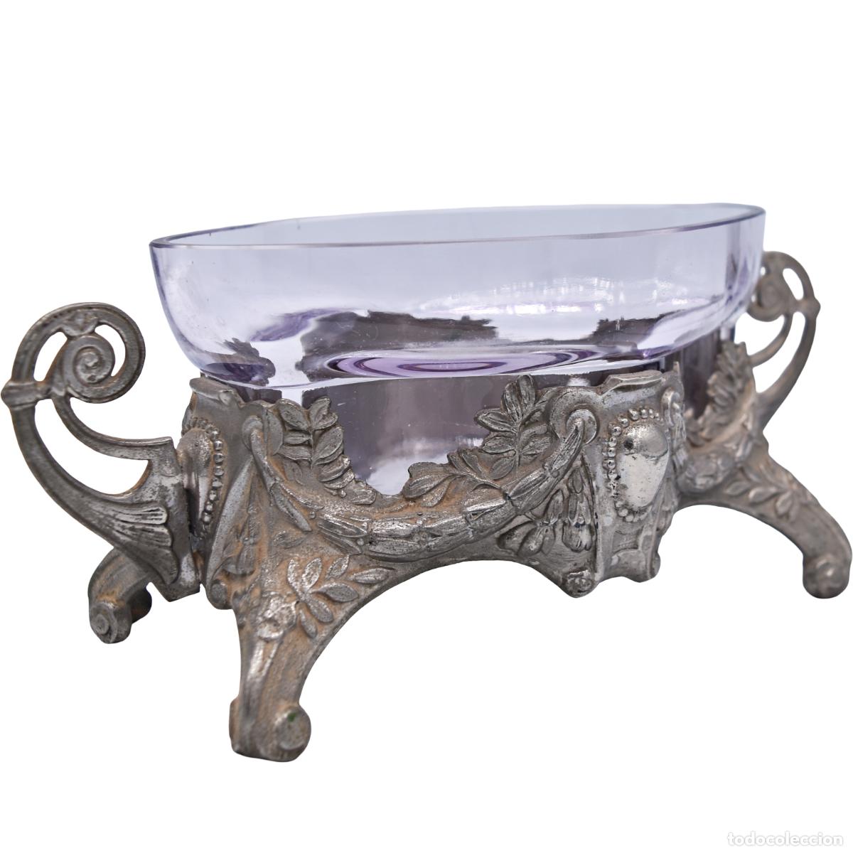 Antig&uuml;edades: Jardinera art nouveau de metal plateado