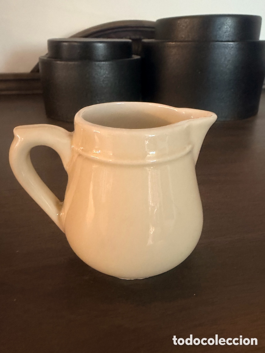 Antiquit&eacute;s: Antigua jarra de leche de cer&aacute;mica francesa