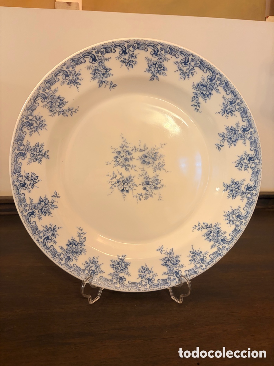 Antiguidades: Antiguo plato de cer&aacute;mica Rivannel