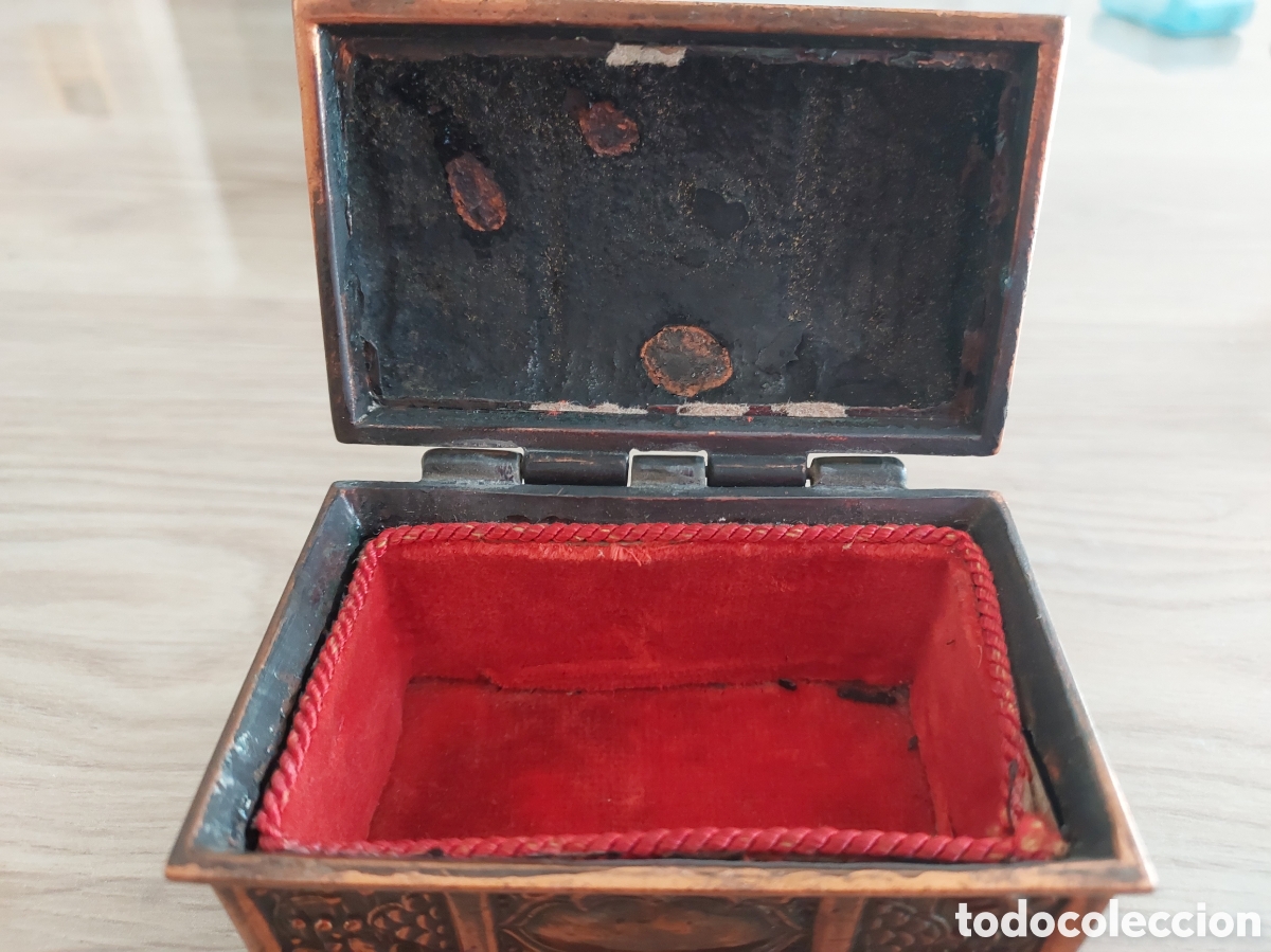 Antig&uuml;edades: Peque&ntilde;o cofre antiguo - Foto 5