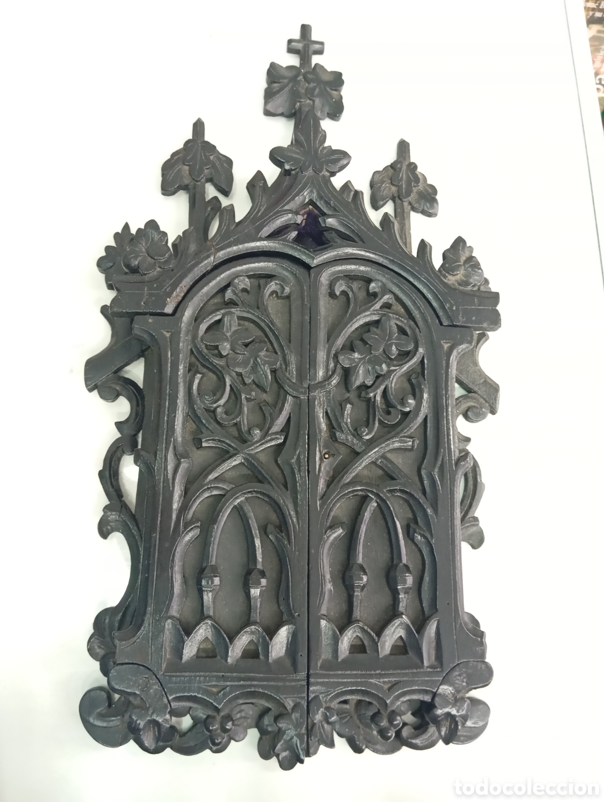 Antig&uuml;edades: CAPILLA NEOGOTICA ALTAR MADERA TALLADA CALADA ORATORIO PARED CON ESPEJO 54 cm Virgen Bego&ntilde;a
