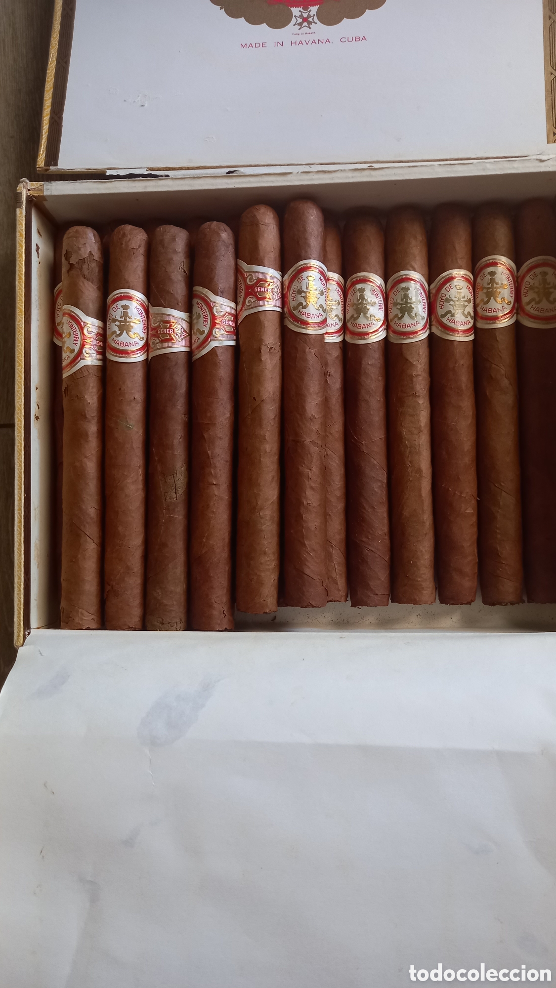 Antig&uuml;edades: Habanos Hoyo de Monterrey