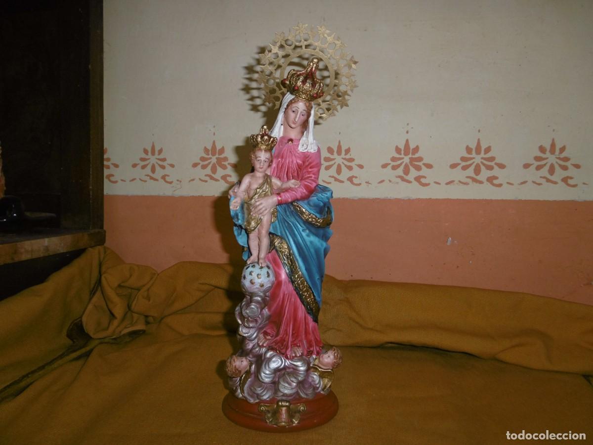 Antig&uuml;edades: ANTIGUA FIGURA VIRGEN DE LAS VICTORIAS CON NI&Ntilde;O JES&Uacute;S Y &Aacute;NGELES. OLOT. &Uacute;NICA EN TC.
