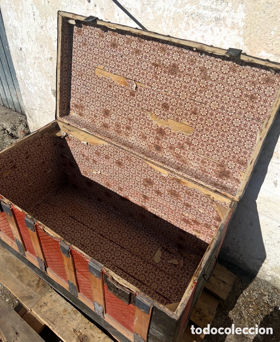 Antig&uuml;edades: Ba&uacute;l antiguo sin patas restaurado - Foto 6