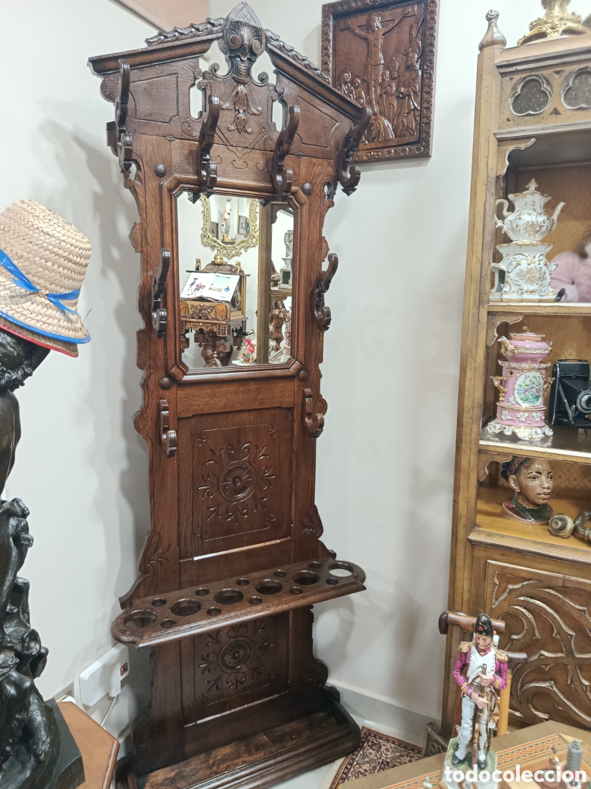 Antig&uuml;edades: Perchero antig&uuml;o Alfonsino - Foto 4