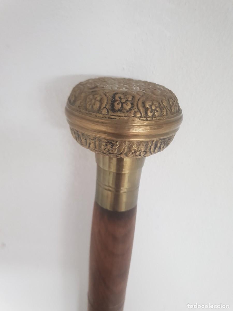 Antig&uuml;edades: Baston madera y metal con incrustaciones - Foto 3