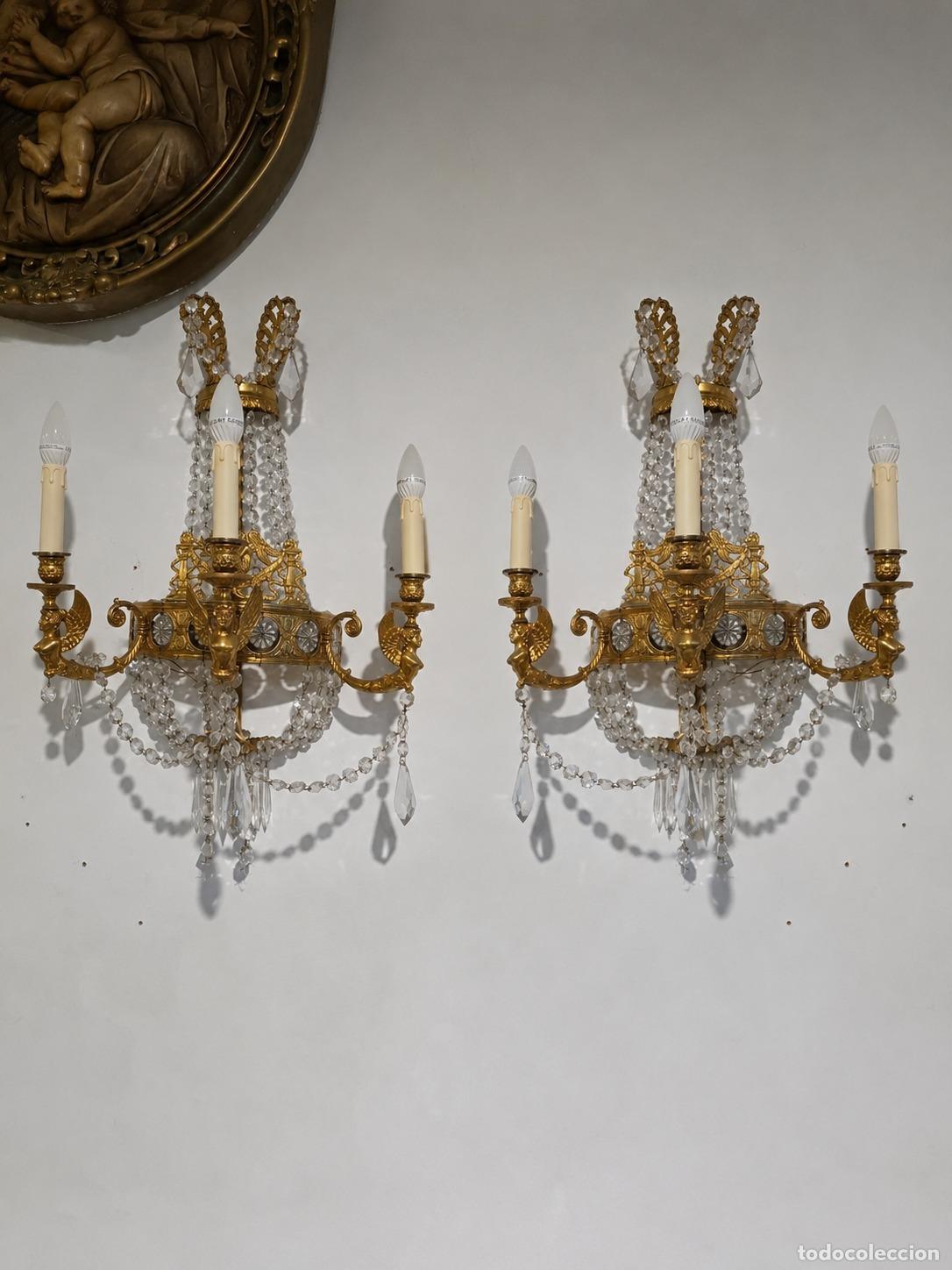Antig&uuml;edades: Candelabros pared Imperio bronce y cristal - Foto 1