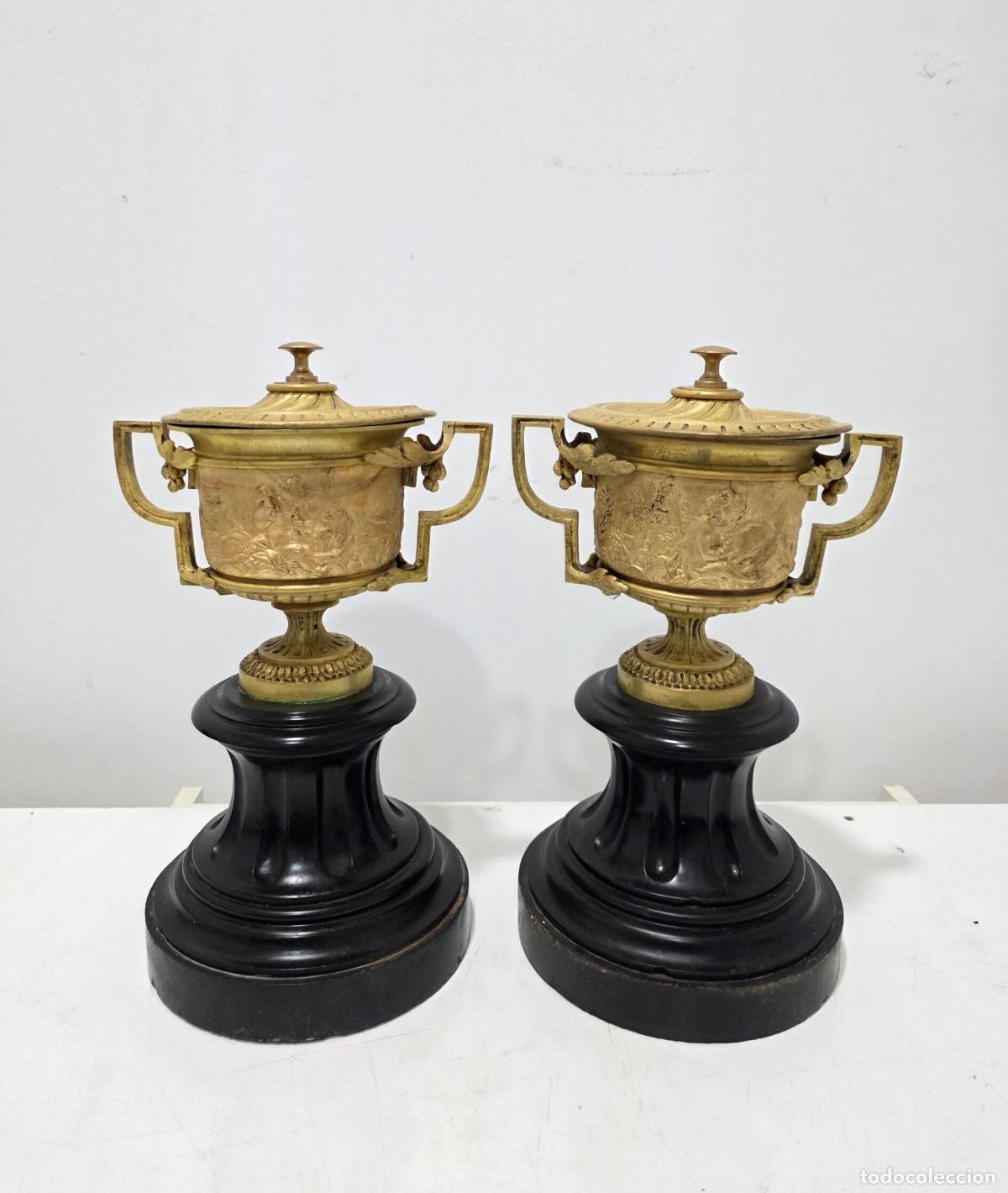 Antig&uuml;edades: Pareja de jarrones o copas Imperio - Foto 1