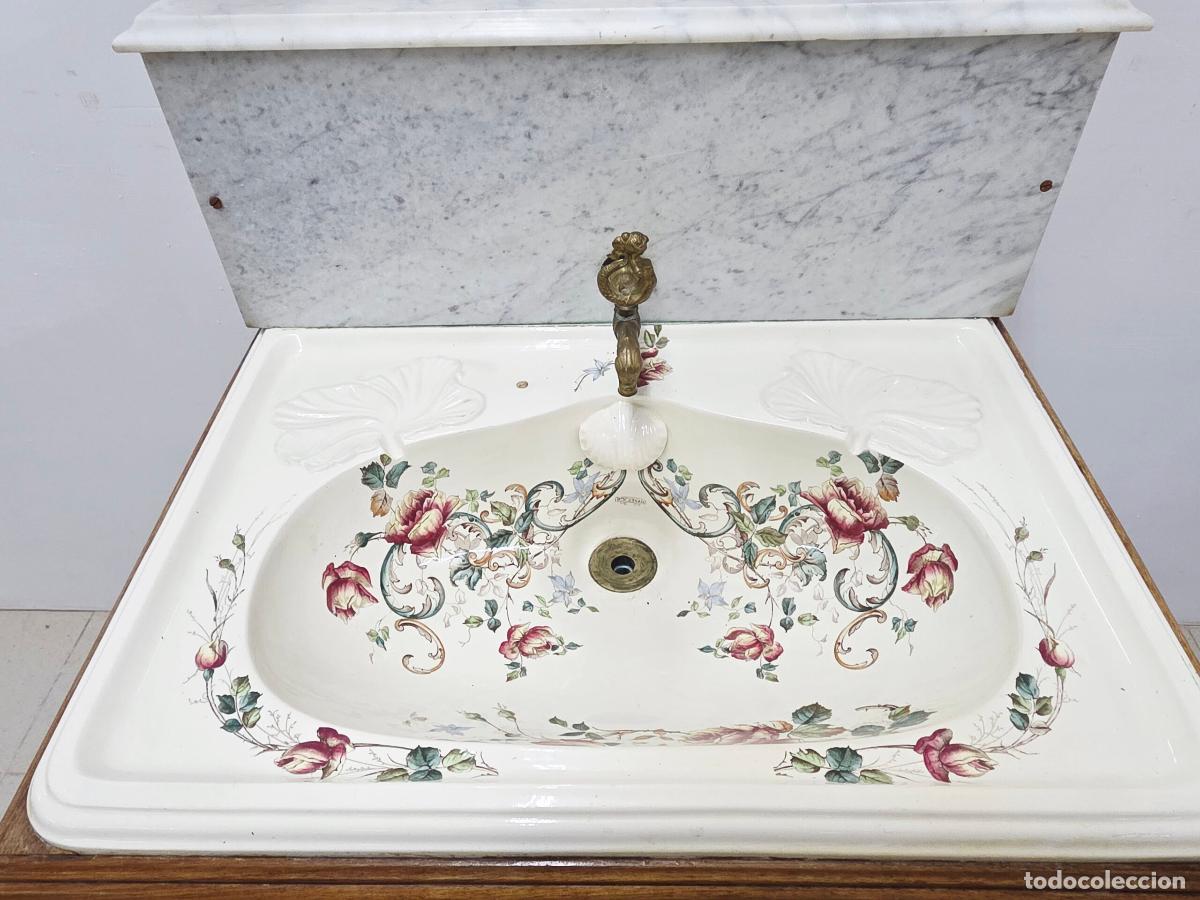 Antig&uuml;edades: Mueble lavabo antiguo con espejo - Foto 6