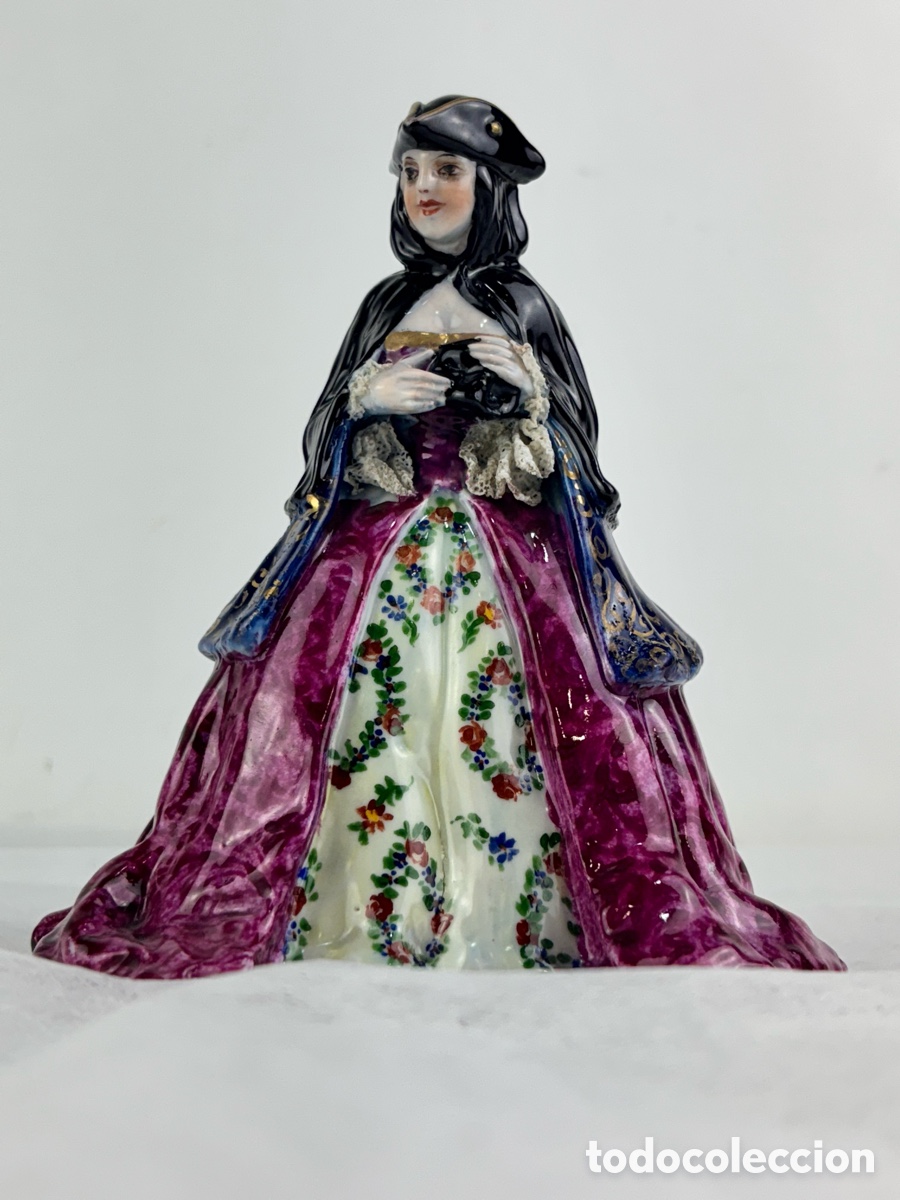 Antiques: CHICA VENECIANA - PORCELANA NAPOLITANA
